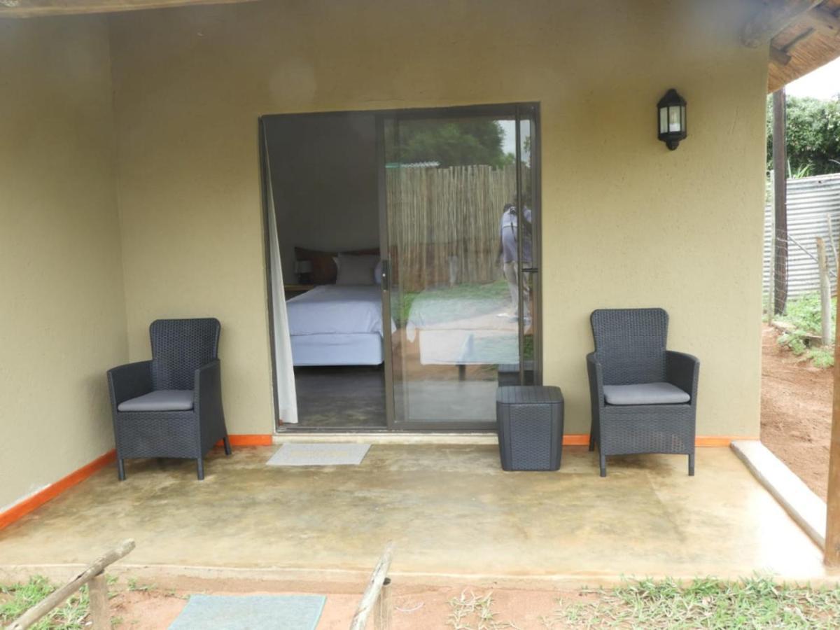 Bongan Safari Lodge Mbabat Exteriör bild